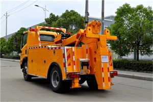 扬中高速路拖车费